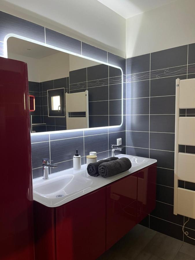 Logement Prive A Proximite Du Mont Ventoux Carpentras Buitenkant foto